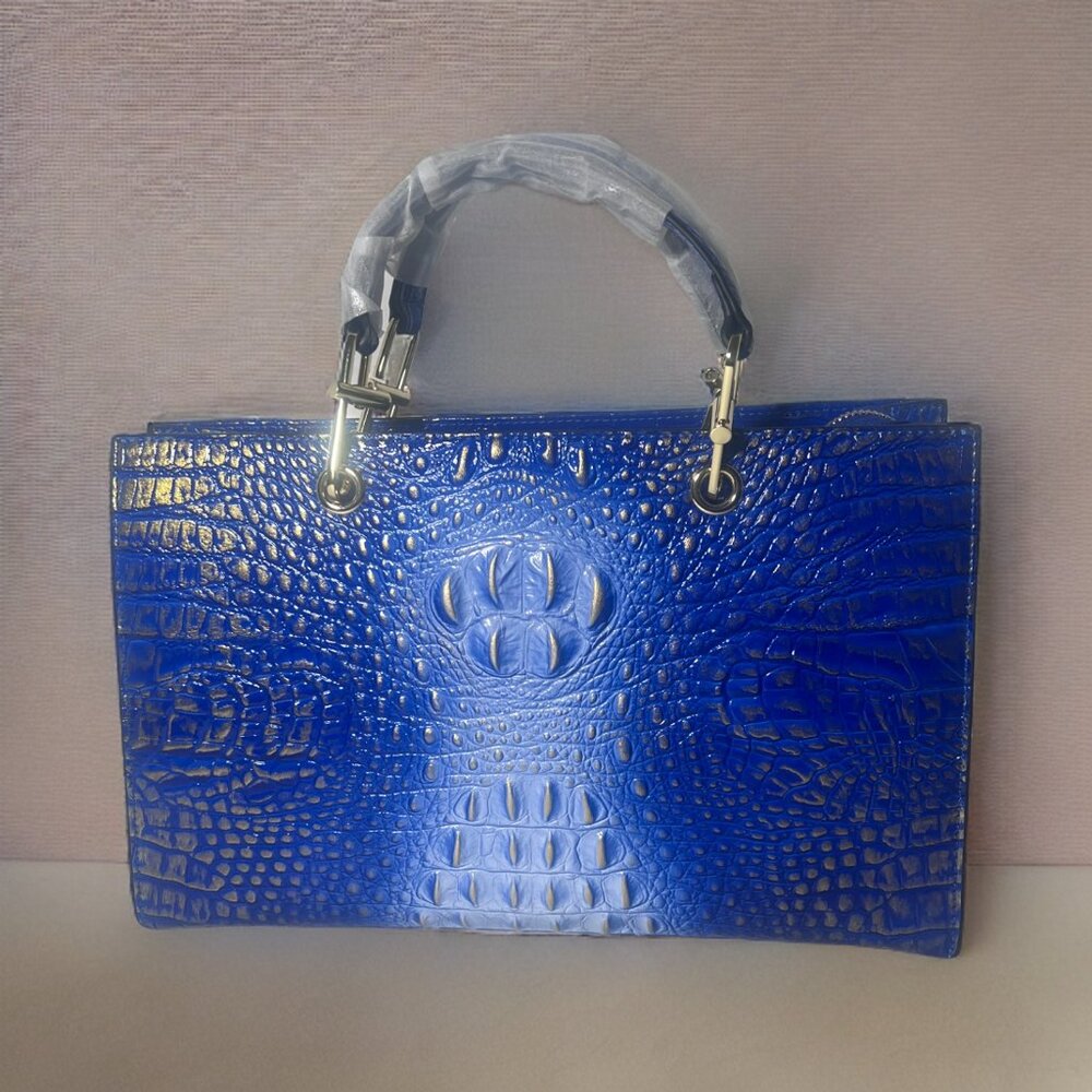Hombre Crocodile Embossed Handbag With Gold Hardware NWOT